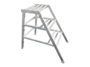 ALUMINIUM STUCADOORSTRAP 3 TREDEN ALUMINIUM STUCADOORSTRAP 3 TREDEN